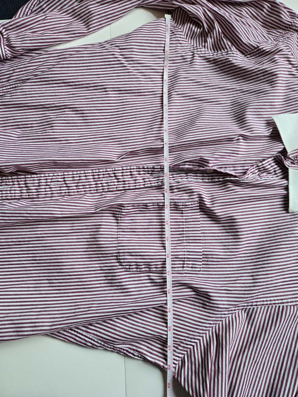Burberrys Pink and White Striped Dress Shirt - Picture 6 of 7